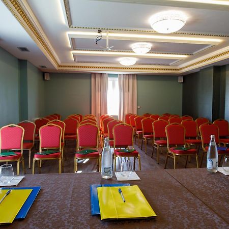 Elite Palace Tirana Exterior photo