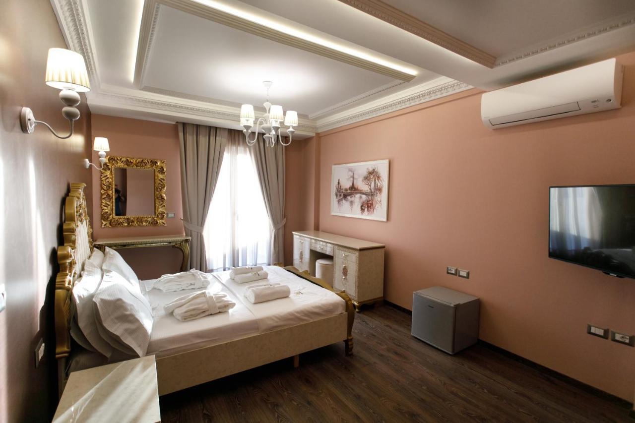 Elite Palace Tirana Exterior photo